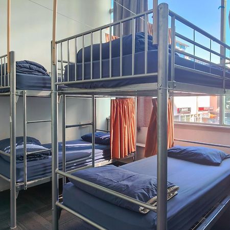 Metro Adventurer Backpackers Vandrehjem Auckland Eksteriør billede